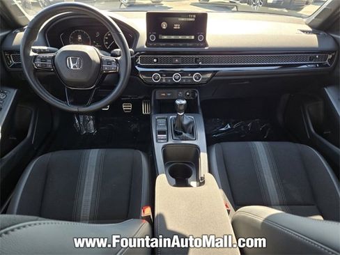 Used 2023 Honda Civic Sport image 10