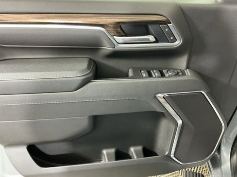 Used 2025 Chevrolet Silverado 2500 LT w/ All Star Edition image 28