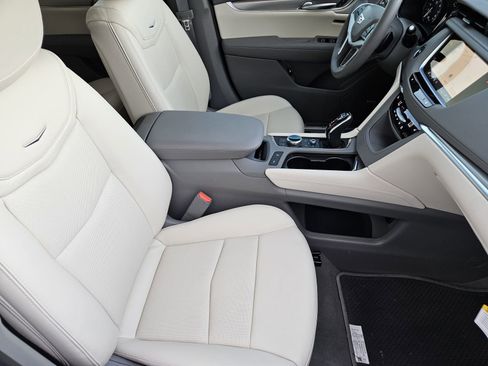 New 2025 Cadillac XT5 Premium Luxury w/ Technology Package image 16