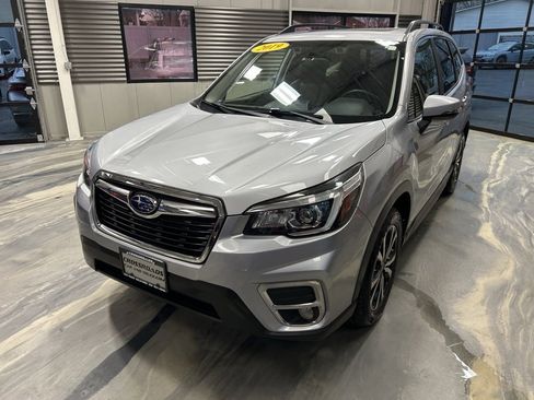 Used 2019 Subaru Forester Limited image 4