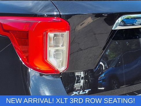 Used 2024 Ford Explorer XLT w/ Equipment Group 202A AWD/4WD image 24
