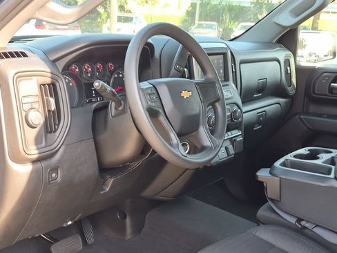 Used 2023 Chevrolet Silverado 1500 Custom RWD image 10