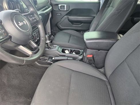 Used 2019 Jeep Wrangler Unlimited Sport S image 22