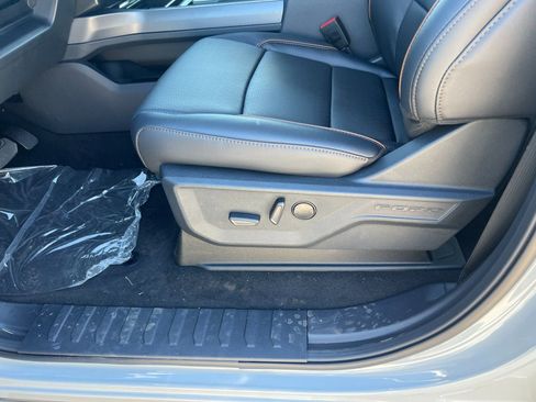 New 2026 Ford F350 Lariat RWD image 26