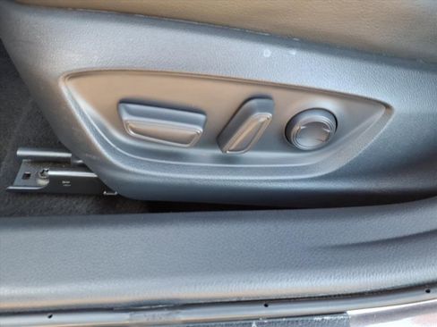 Used 2023 Toyota Camry XSE image 13