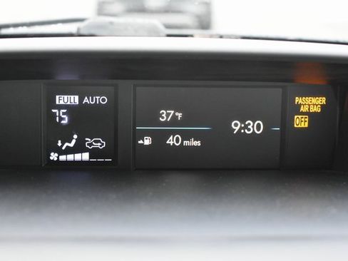 Used 2015 Subaru Forester 2.5i Touring w/ Eyesight & Navigation System image 22