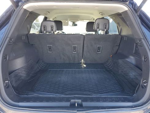 Used 2020 Chevrolet Equinox Premier image 29
