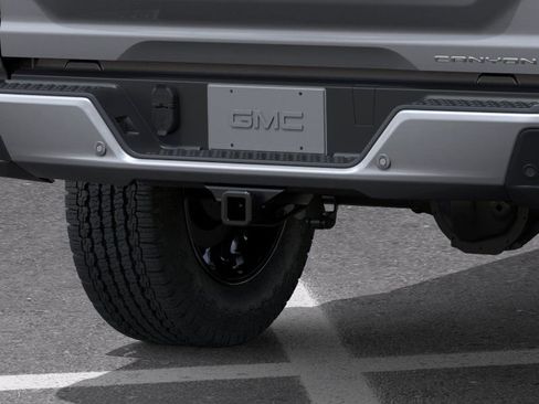 New 2026 GMC Canyon Denali image 14