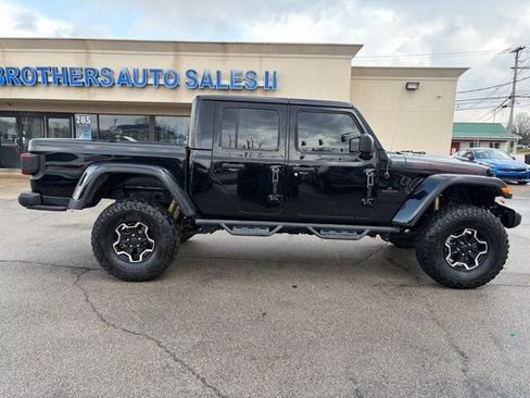 Used 2022 Jeep Gladiator Rubicon w/ LED Lighting Group AWD/4WD image 13
