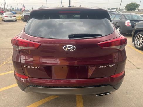 Used 2016 Hyundai Tucson Sport FWD image 5