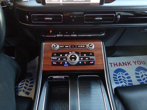 Used 2020 Lincoln Aviator Reserve w/ Equipment Group 201A AWD/4WD image 30