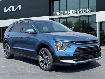 New 2025 Kia Niro EX Touring
