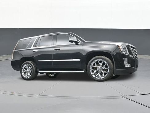 Used 2020 Cadillac Escalade Luxury AWD/4WD image 54