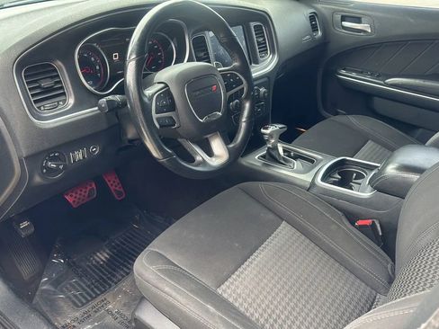 Used 2018 Dodge Charger GT w/ Navigation & Travel Group image 10