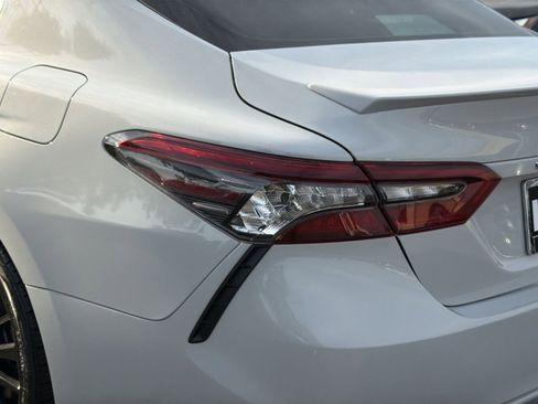 Used 2023 Toyota Camry XSE FWD image 16