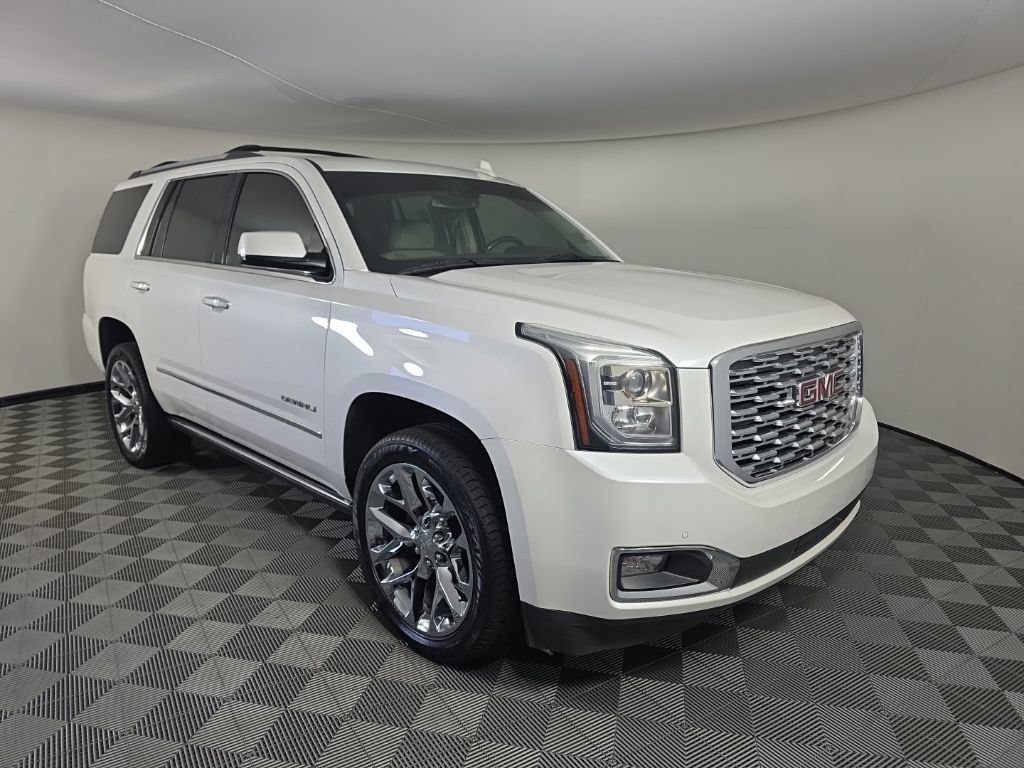 Used 2020 GMC Yukon Denali w/ Denali Premium Package AWD/4WD image 7