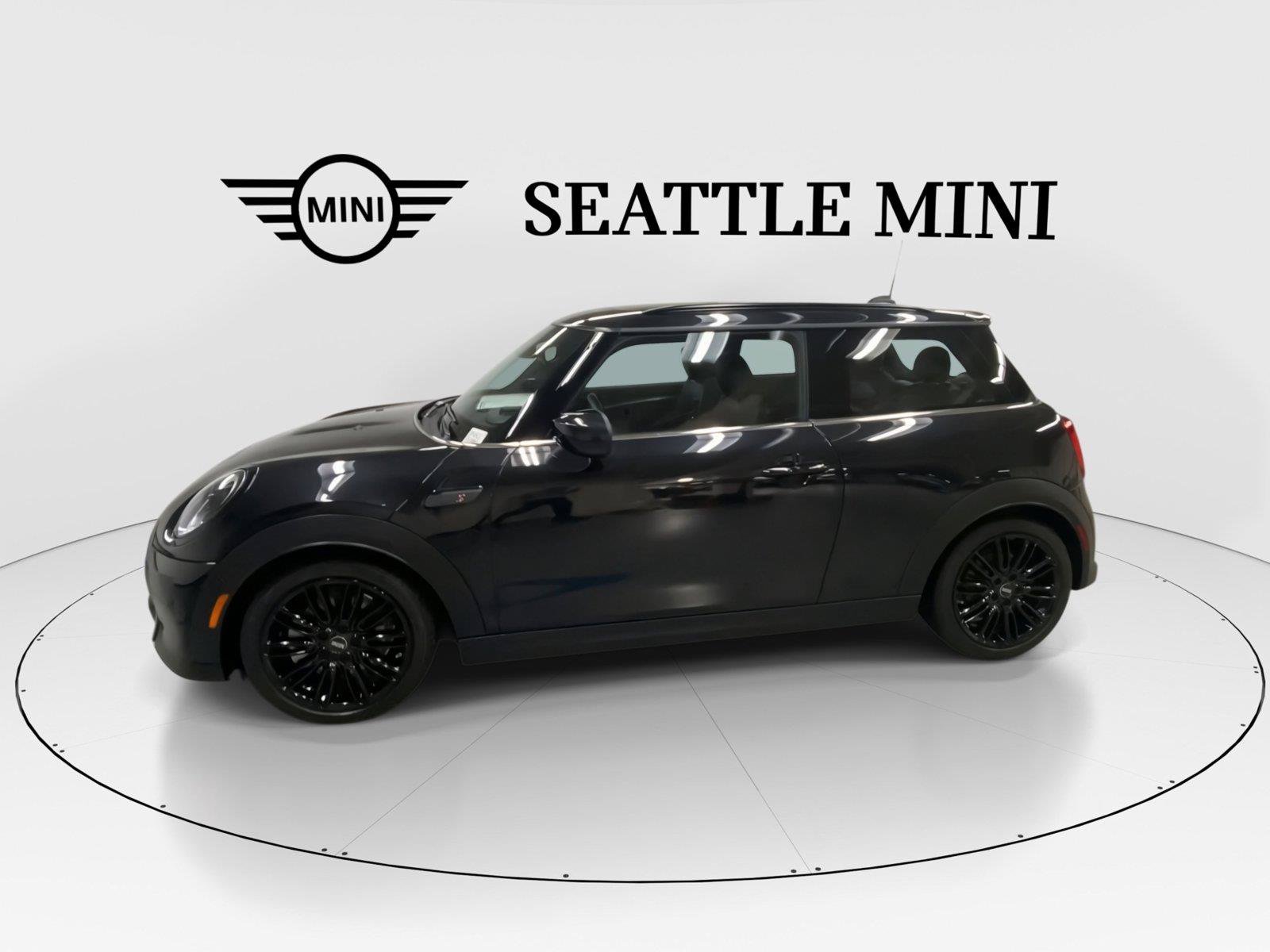 Used 2023 MINI Cooper S FWD image 6