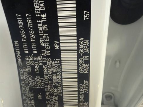 Used 2024 Toyota 4Runner SR5 Premium image 16