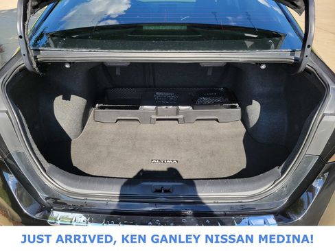 Used 2020 Nissan Altima 2.5 SV AWD/4WD image 18