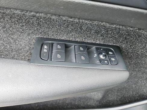 Certified 2023 Volvo C40 P8 Recharge Plus image 16