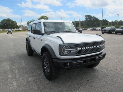 New 2025 Ford Bronco Badlands AWD/4WD image 7