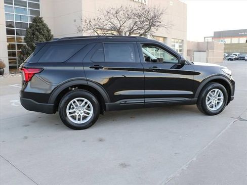 New 2026 Ford Explorer Active AWD/4WD image 6