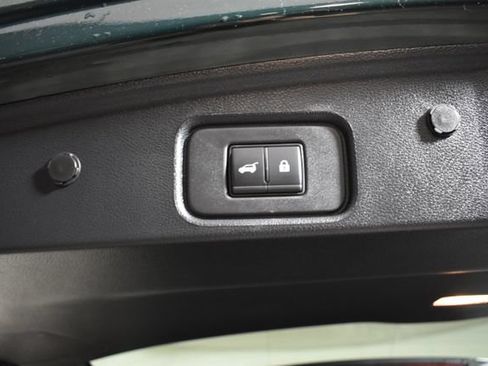 Used 2024 Nissan Pathfinder SL w/ Cargo Package AWD/4WD image 33