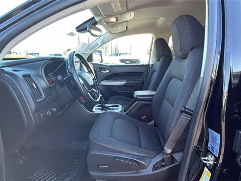 Used 2021 Chevrolet Colorado LT w/ Safety Package image 33