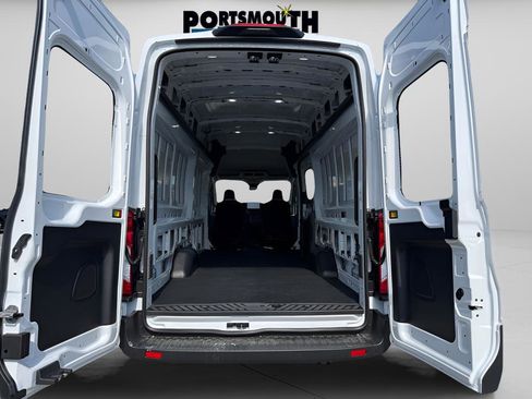 New 2026 Ford Transit 350 148 High Roof AWD image 12