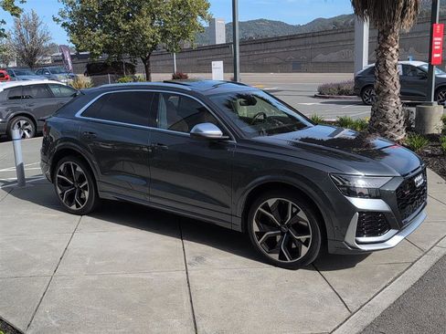 Used 2022 Audi RS Q8 image 5
