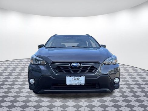 Used 2022 Subaru Crosstrek 2.5i Sport w/ Moonroof Package AWD/4WD image 2