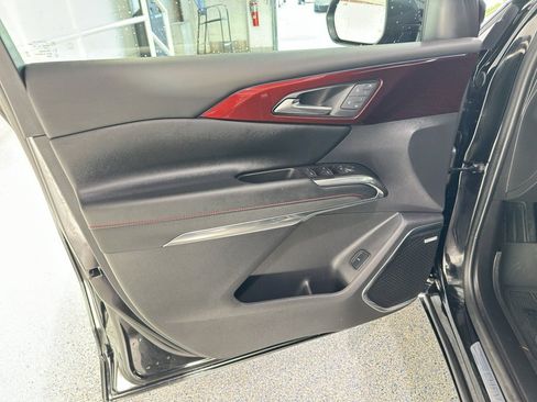 Used 2024 Chevrolet Traverse RS w/ LPO, Floor Liner Package image 18