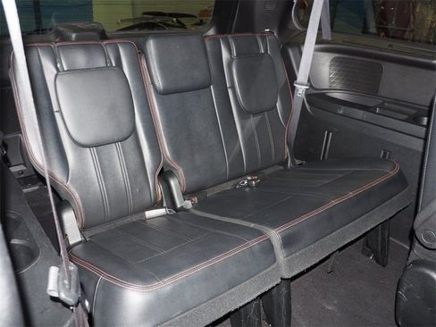 Used 2017 Dodge Grand Caravan GT image 12