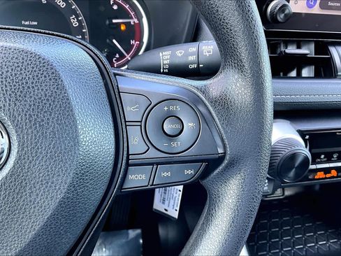 Certified 2024 Toyota RAV4 LE image 24