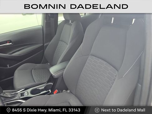 Used 2022 Toyota Corolla SE image 22