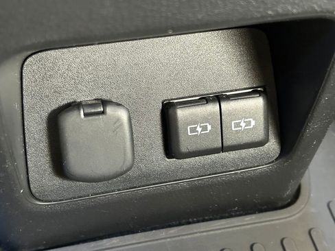 Used 2022 Lexus NX 350h AWD image 21