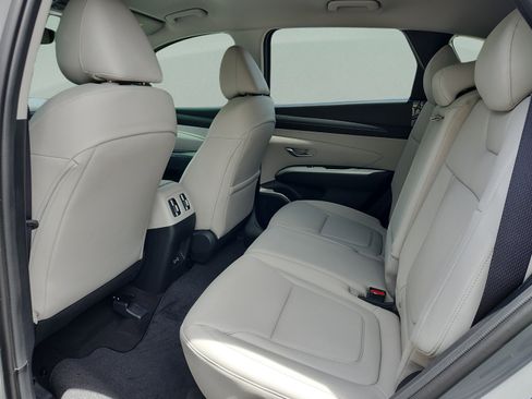 New 2026 Hyundai Tucson SEL Plus FWD image 16