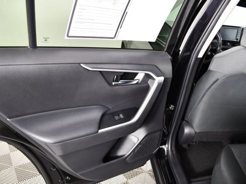 Used 2022 Toyota RAV4 XLE w/ Convenience Package AWD/4WD image 46