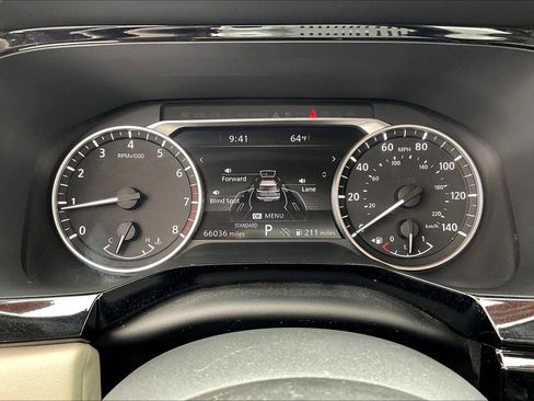 Used 2022 Nissan Pathfinder SL w/ SL Premium Package image 20