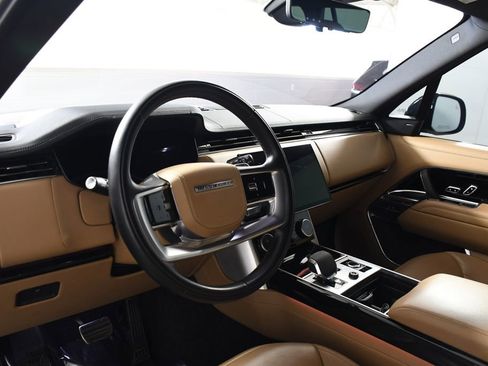 Used 2023 Land Rover Range Rover SE AWD/4WD image 12