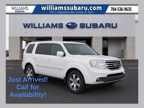 Used 2015 Honda Pilot Touring image 1