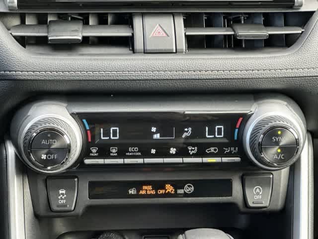 Used 2025 Toyota RAV4 XLE FWD image 14