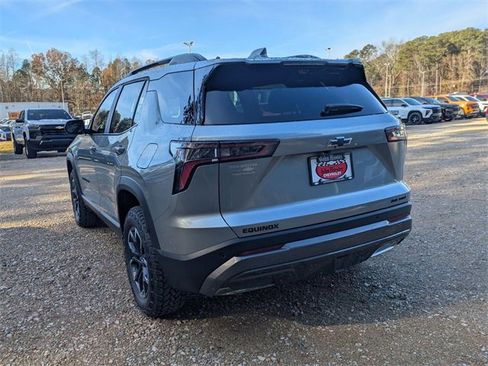 New 2026 Chevrolet Equinox ACTIV w/ Safety and Technology Package image 4