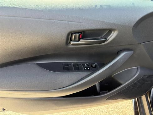 Used 2024 Toyota Corolla LE FWD image 20
