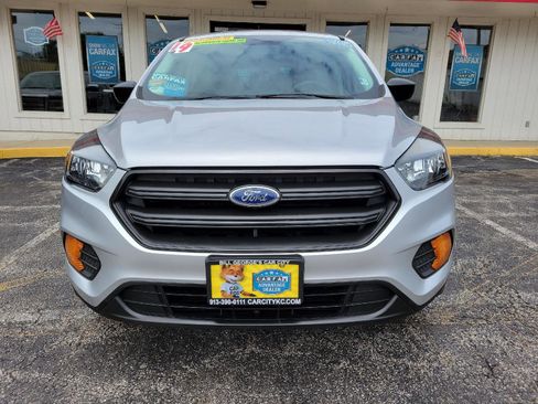 Used 2019 Ford Escape S FWD image 2