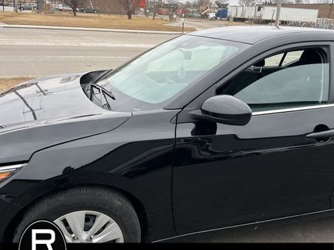 Used 2025 Nissan Sentra S image 2