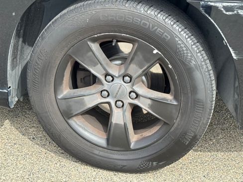 Used 2014 Dodge Charger SE RWD image 25