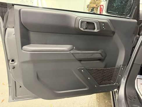 New 2025 Ford Bronco Badlands image 13