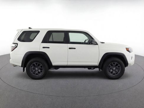 Used 2025 Toyota 4Runner SR5 image 11