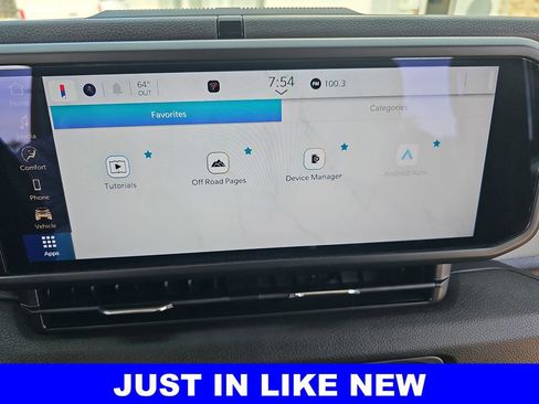 Used 2025 Jeep Wrangler Sport image 21